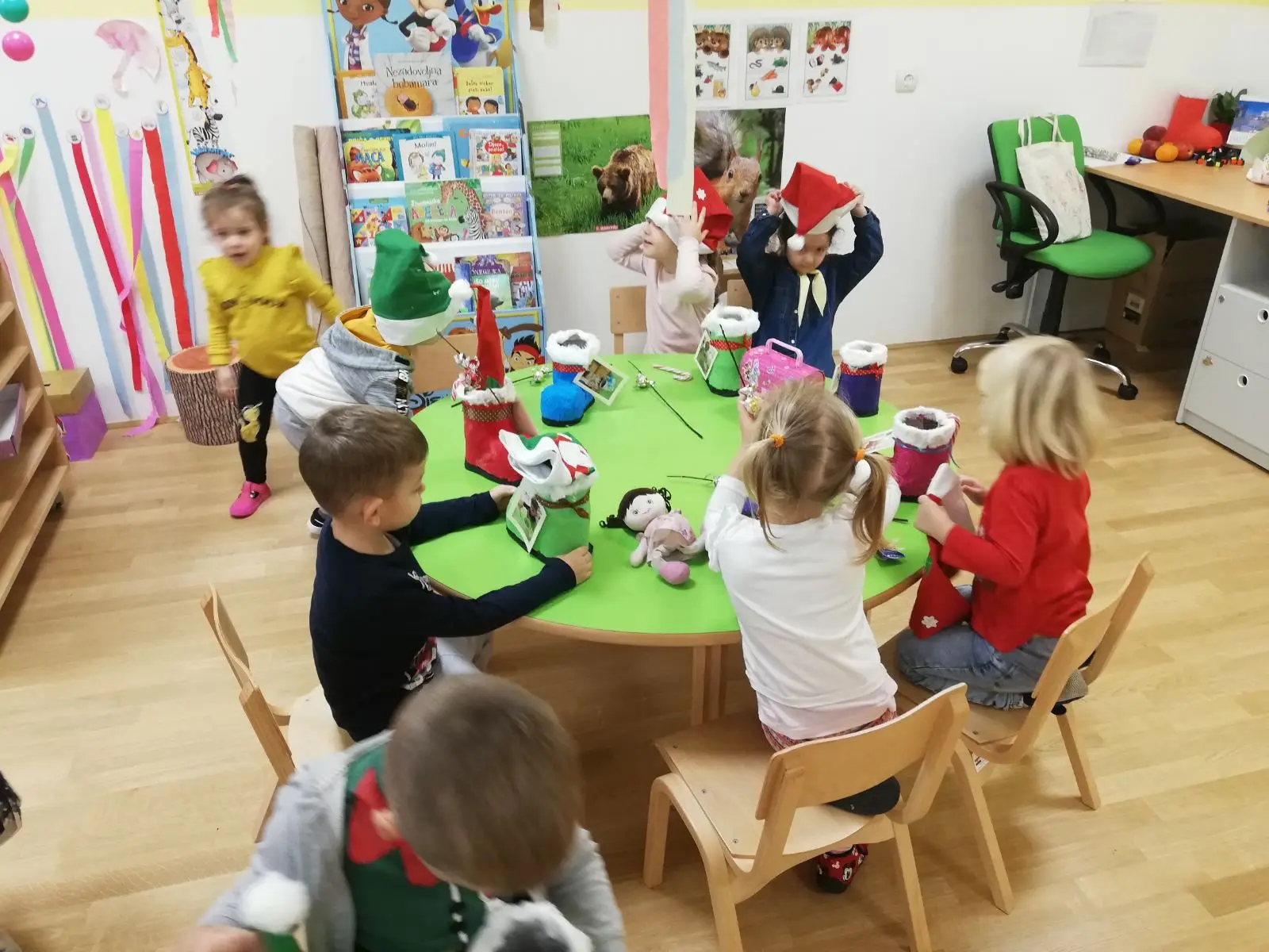 Božić dolazi tiho na prstima…