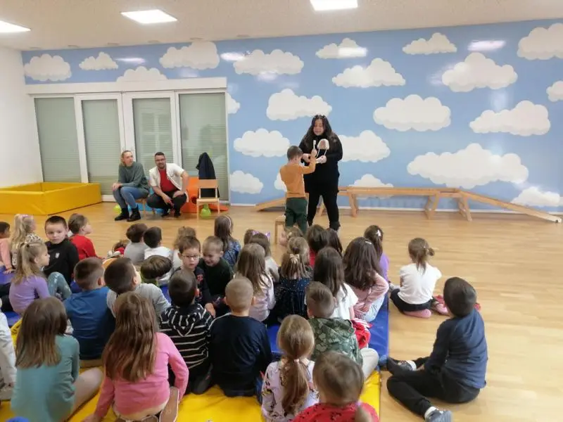 Edukacija o pravilnom pranju zubi u Pupoljku