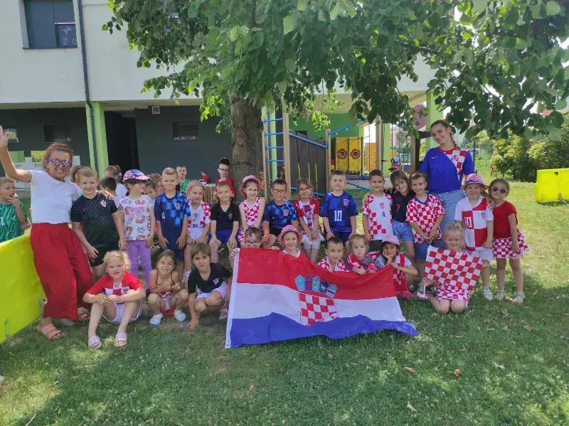 Pupoljak uz Vatrene!
