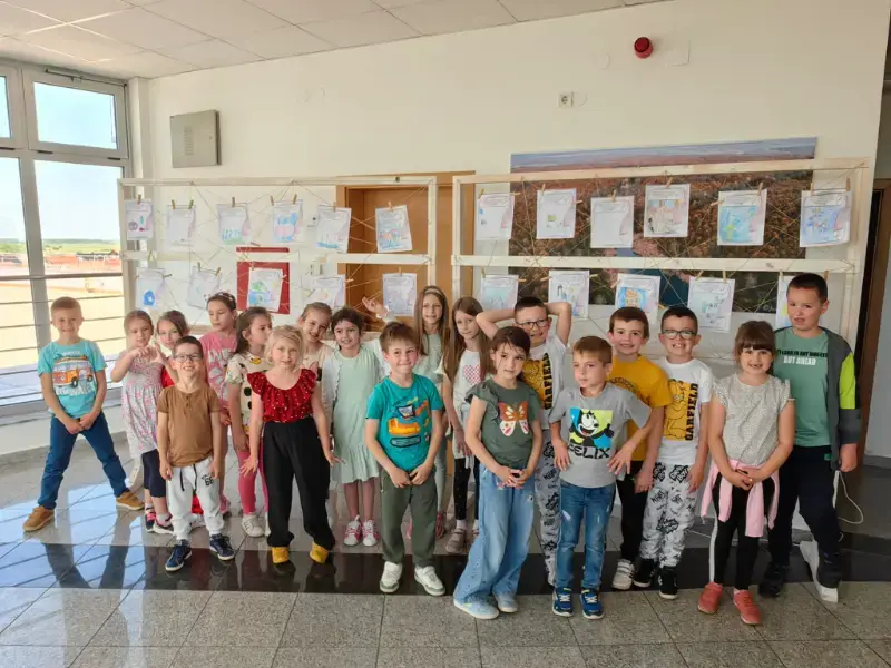 Izložba likovnih radova skupine Sovice